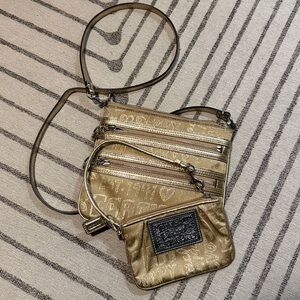 Gold Coach Poppy Collection Crossbody Bag and matching wristlet 💼 y2k